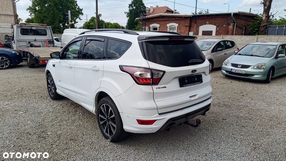 Ford Kuga 2.0 TDCi 4x4 ST-Line - 3