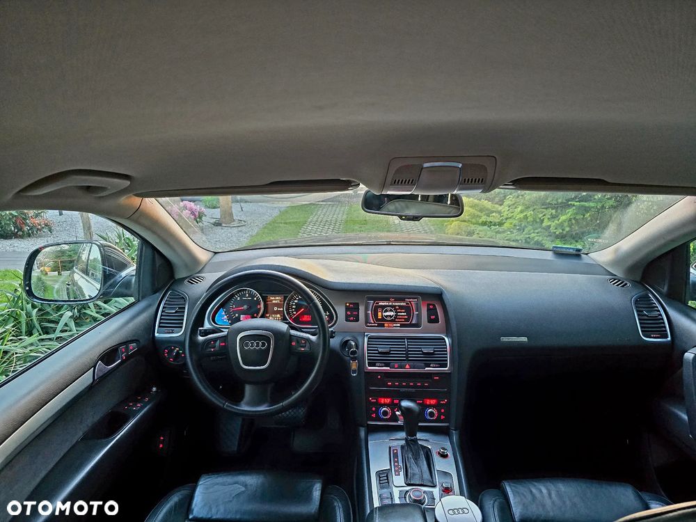 Audi Q7 - 3