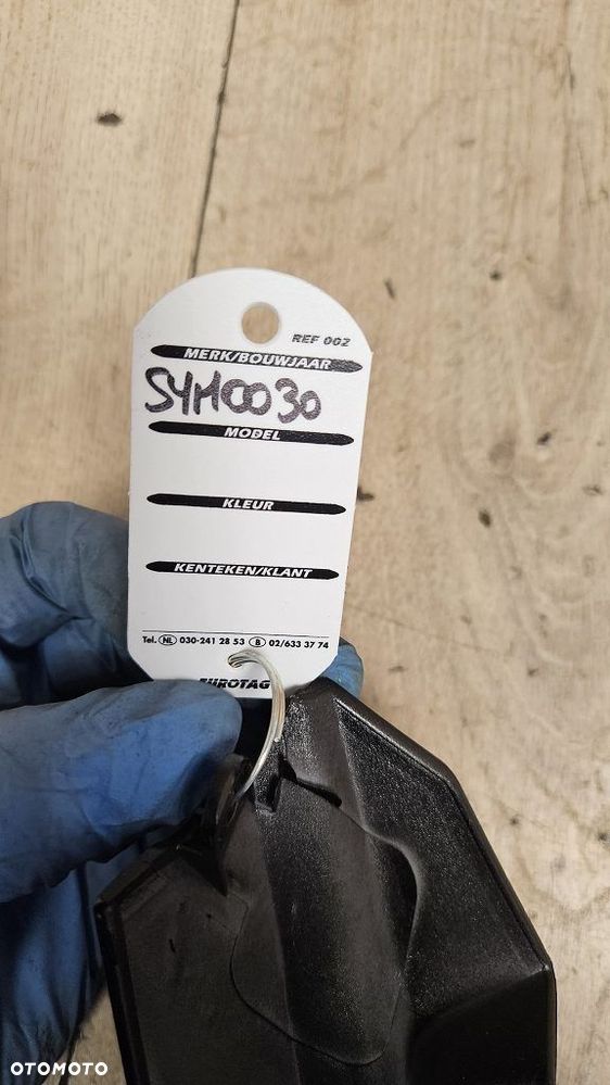 Nosek owiewka Sym Cruisym 125 250 300  64302-LM1-0000 - 10