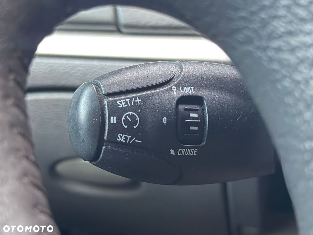 Citroën C5 2.0i 16V SX - 9