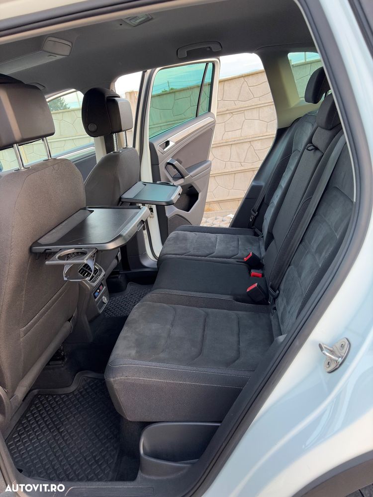 Volkswagen Tiguan 2.0 TDI 4Mot DSG Highline - 13