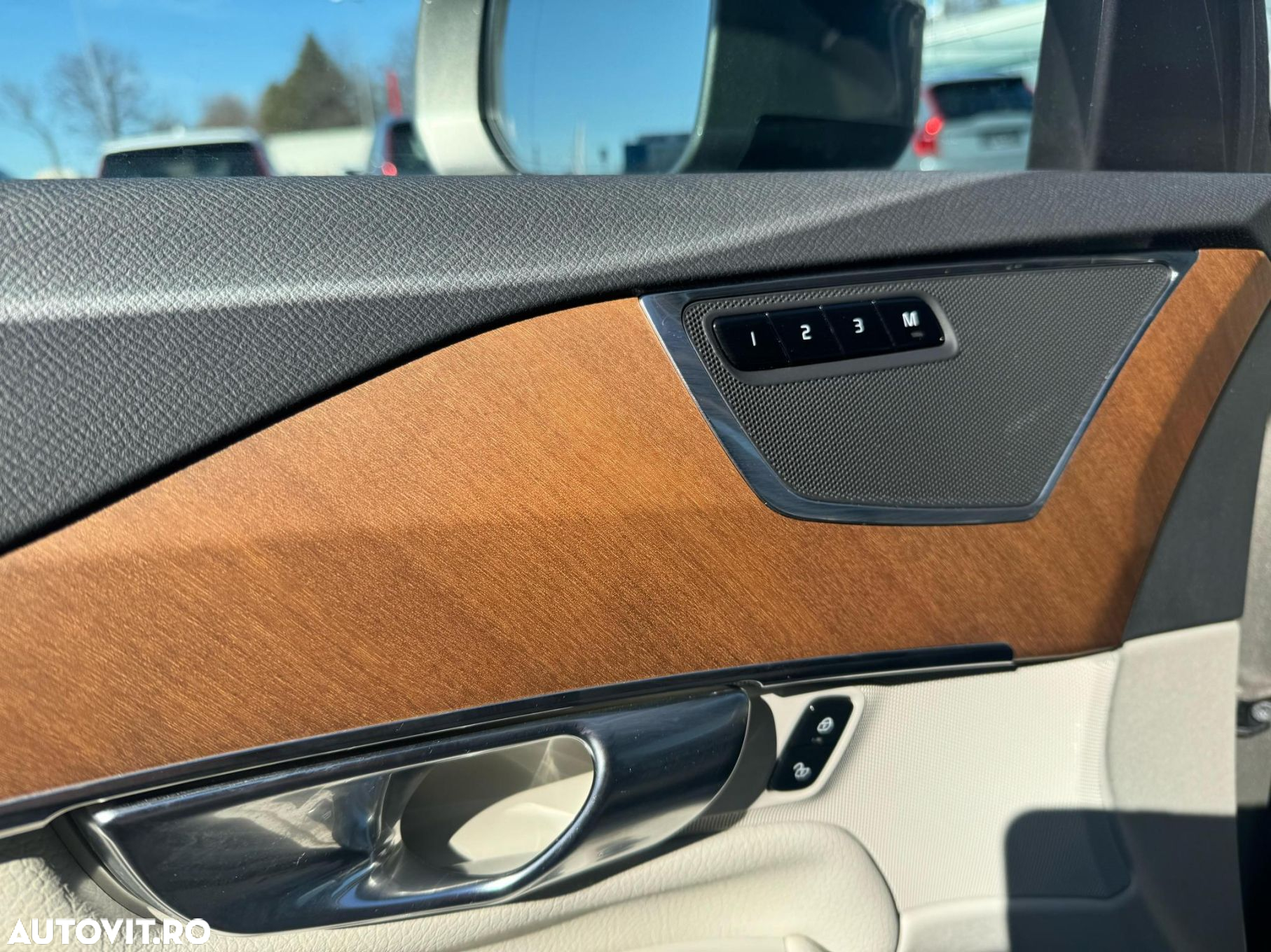Volvo XC 90 T8 AWD Recharge Geartronic Inscription - 22