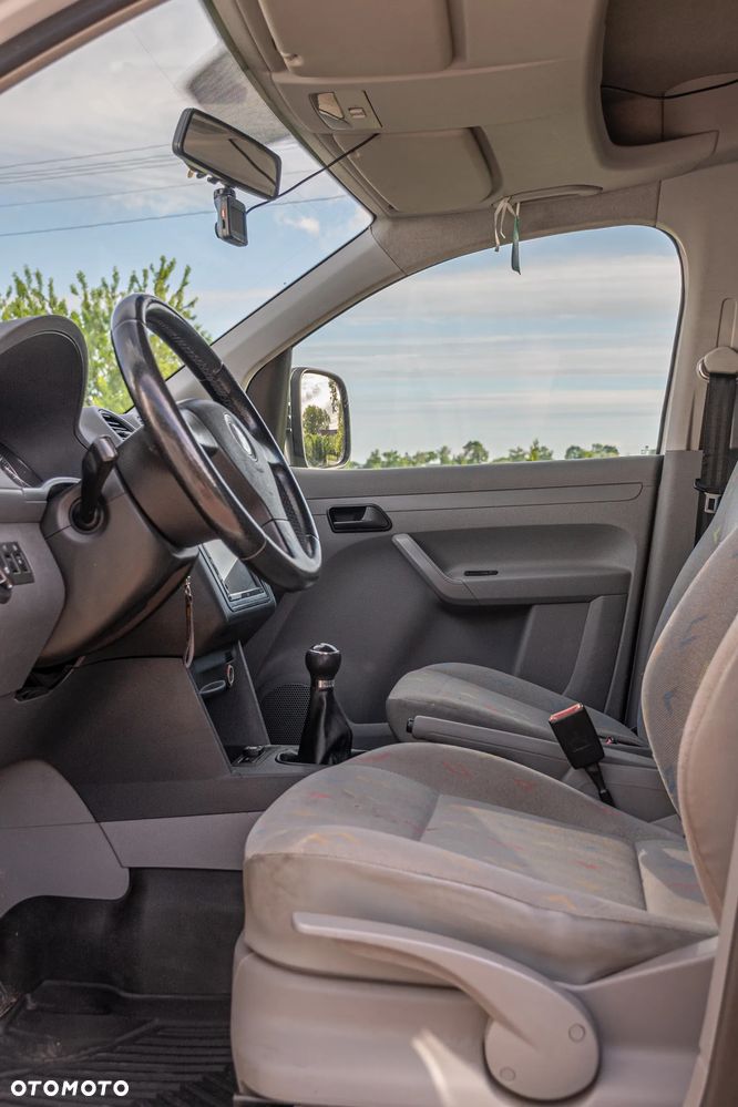 Volkswagen CADDY - 14