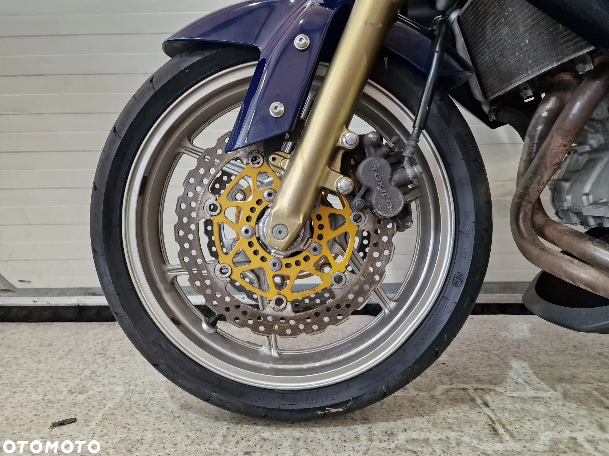 Kawasaki ER - 11