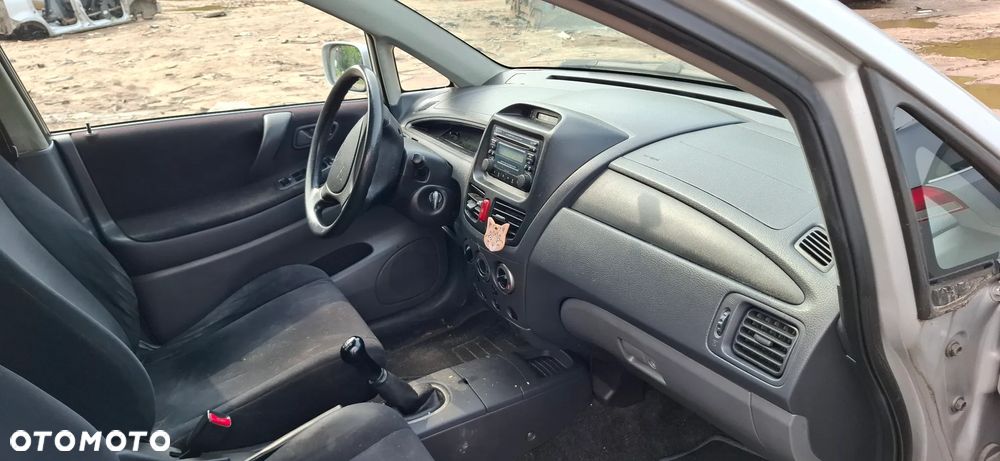 Suzuki Liana na części - 12