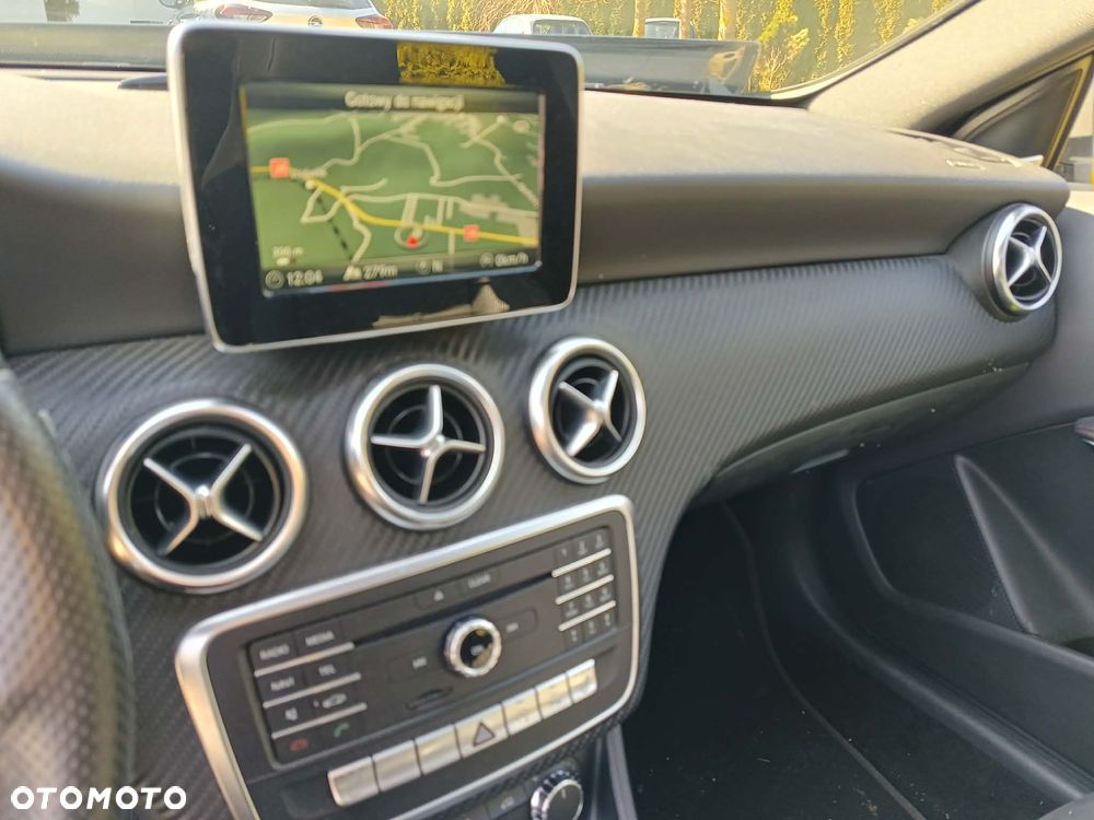 Mercedes-Benz Klasa A 200 7G-DCT AMG Line - 20