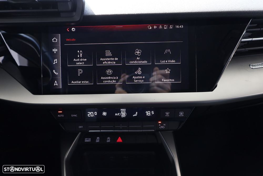 Audi A3 Sportback 30 TFSI Advanced S tronic - 25