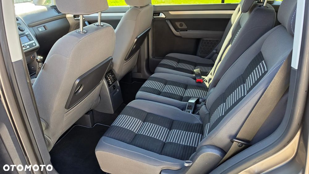 Volkswagen Touran 1.6 United - 13