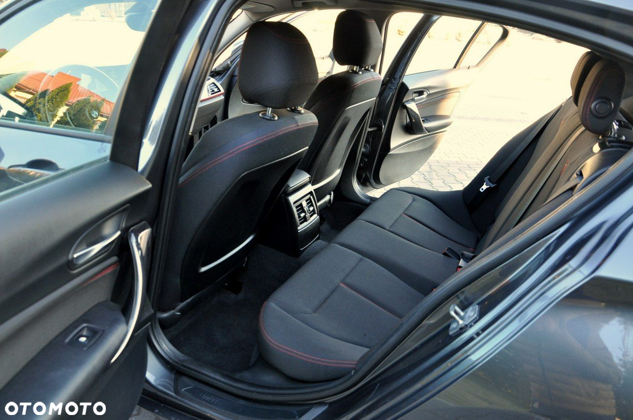 BMW Seria 1 - 20