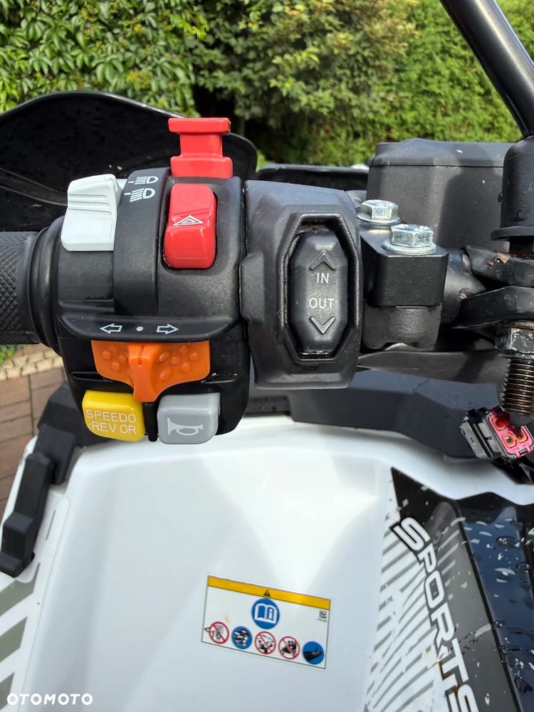 Polaris Sportsman - 16