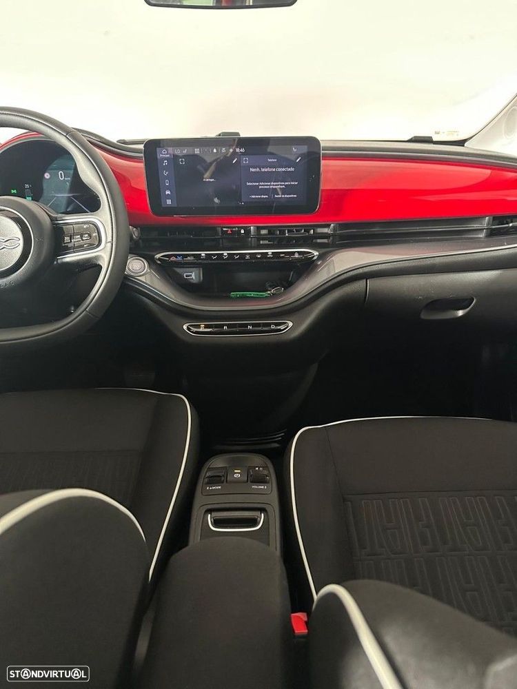 Fiat 500e 23,8kWh - 8