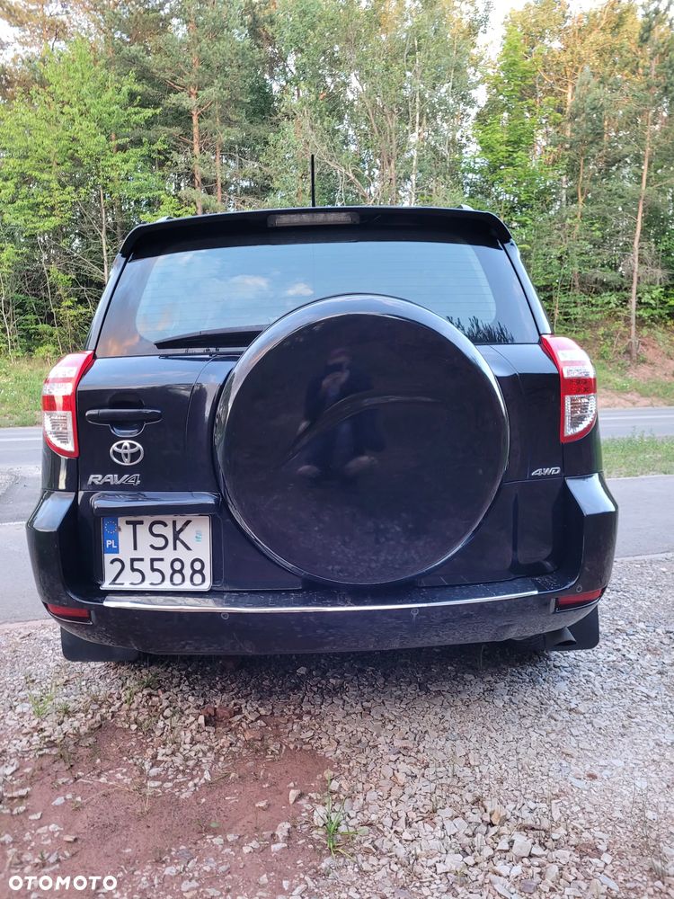 Toyota RAV4 - 2
