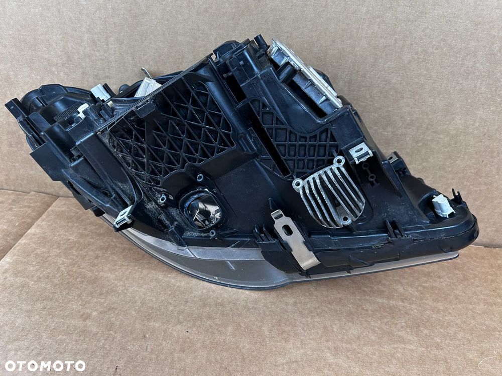 Bmw f10 f11 5 bi-xenon LIFT LCI  7460601-01 LAMPA REFLEKTOR PRZÓD PRZEDNIA PRZEDNI LEWA LEWY - 7