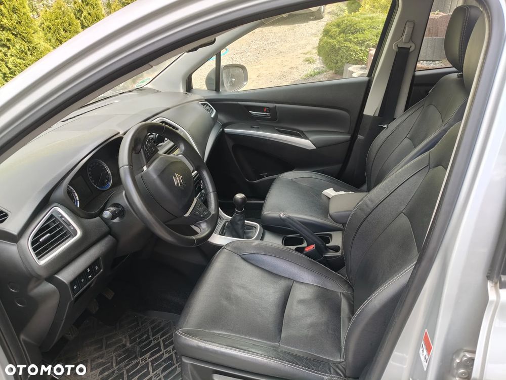 Suzuki SX4 S-Cross 1.6 VVT 4x2 limited+ - 7