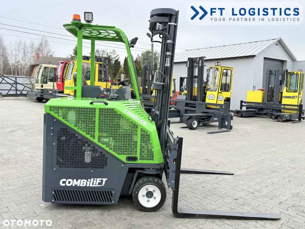 Combilift WÓZEK CZTEROKIERUNKOWY - WIELOKIERUNKOWY | COMBILIFT CB3000 | DIESEL | TRIPLEX 5500MM | POZYCJONER WIDEŁ | PRZESUW WIDEŁ | WOLNY SKOK | STAN IDEALNY | Szeroka oferta wózków czterokierunkowych i bocznych, dopasowanych do różnorodnych potrzeb i zastosowań - 4
