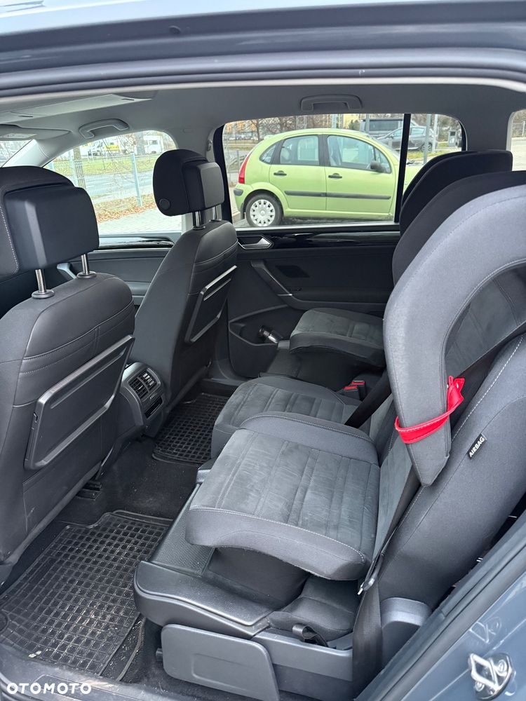 Volkswagen Touran 2.0 TDI BMT Highline DSG - 2