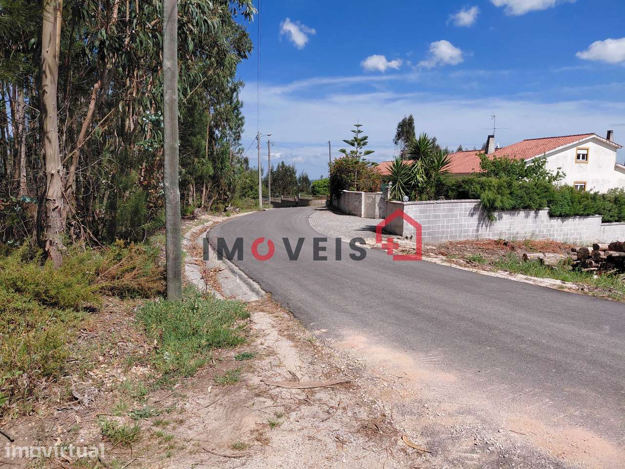 TERRENO CONSTRUÇÃO COM SETE MIL E SEISCENTOS METROS QUADRADOS - Grande imagem: 2/7