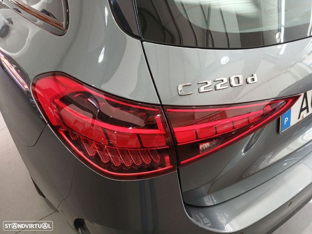 Mercedes-Benz C 220 d AMG Line - 38