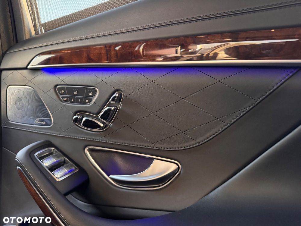 Mercedes-Benz Klasa S 350 d 4-Matic L 9G-TRONIC - 33