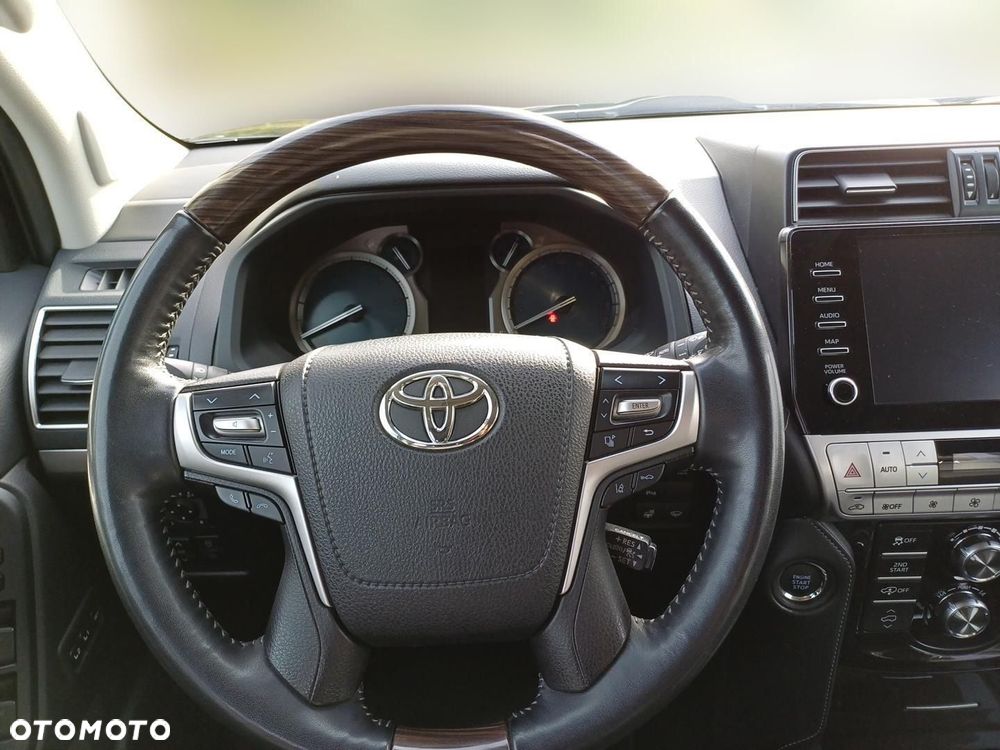 Toyota Land Cruiser LC 2.8 D-4D Executive - 16