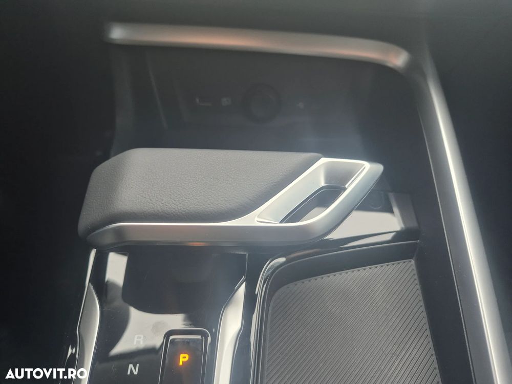 MG ZS HEV 1.5 GSI AT Exclusive - 17