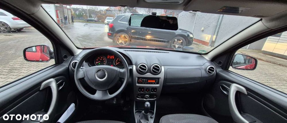 Dacia Sandero Stepway 1.6 - 11