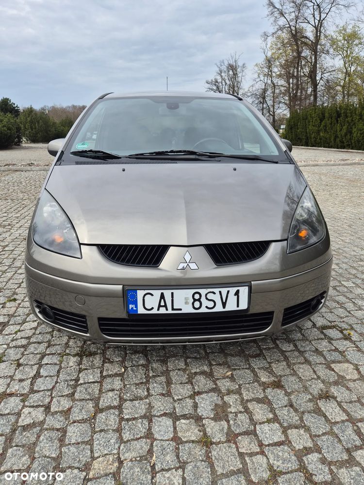 Mitsubishi Colt - 2