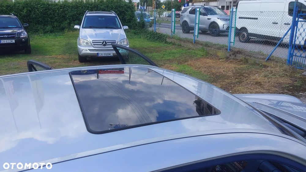 Mercedes-Benz Klasa E - 8