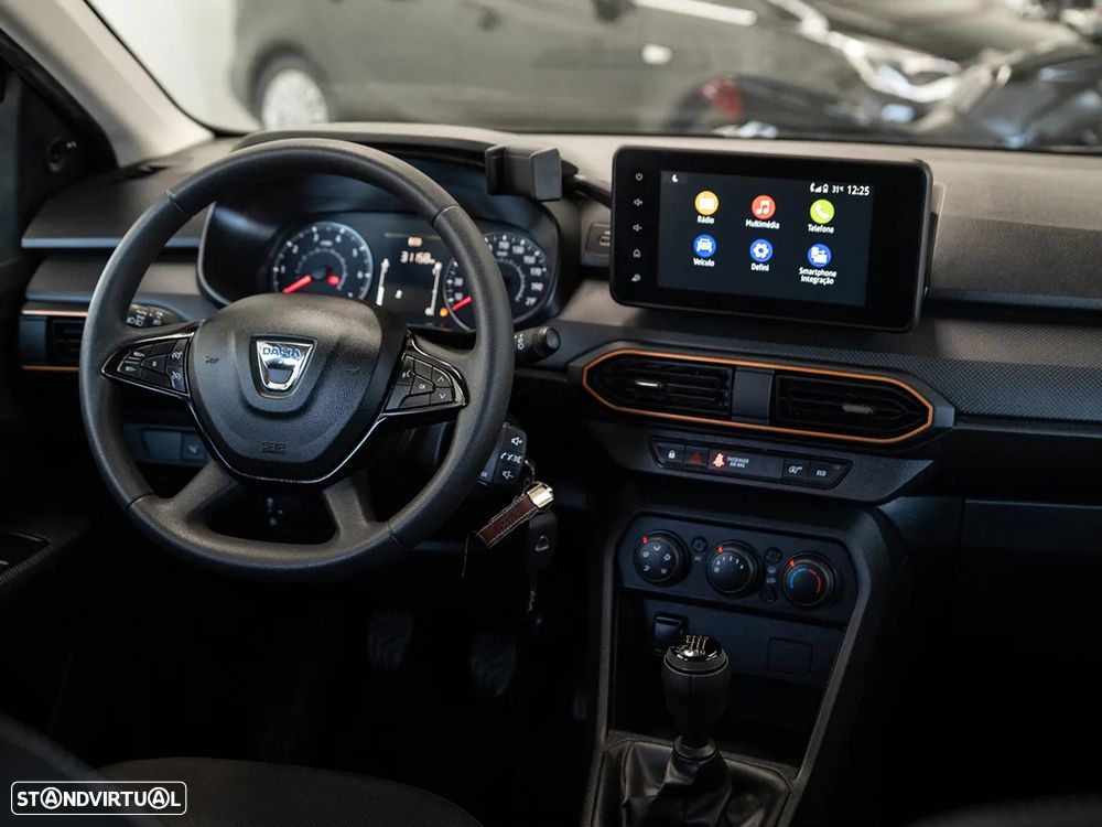 Dacia Sandero - 11