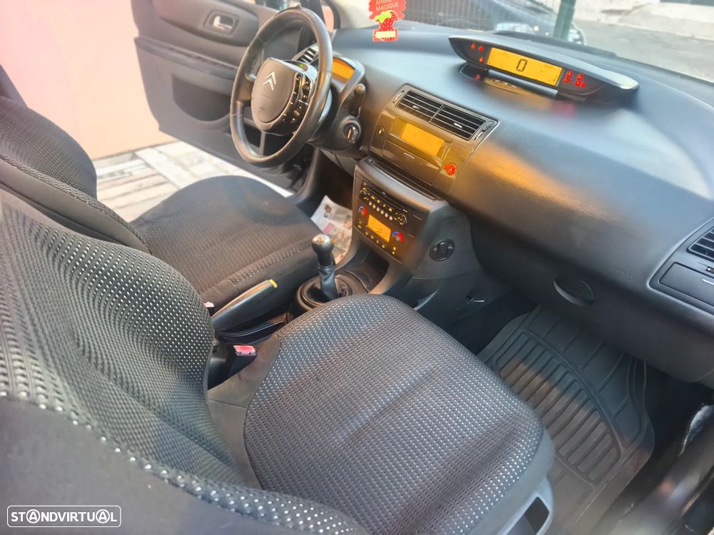 Citroën C4 1.6 HDi 110 VTR Pack - 10