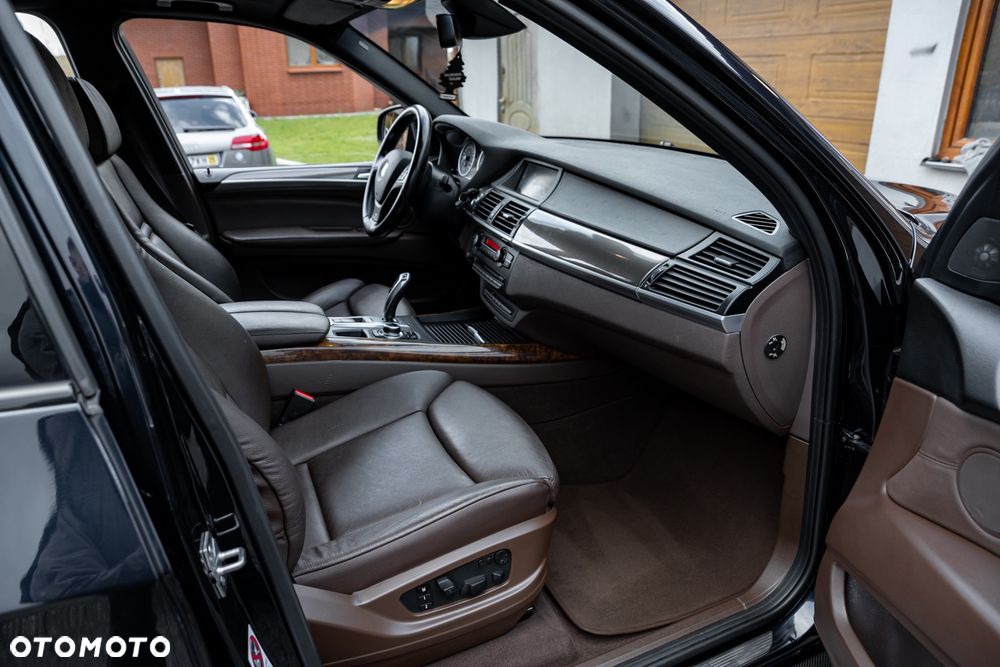 BMW X5 xDrive40d - 18