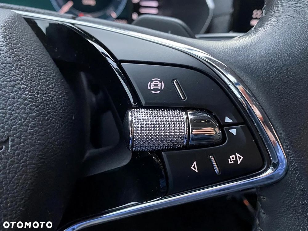 Skoda Octavia 2.0 TDI Style DSG - 39