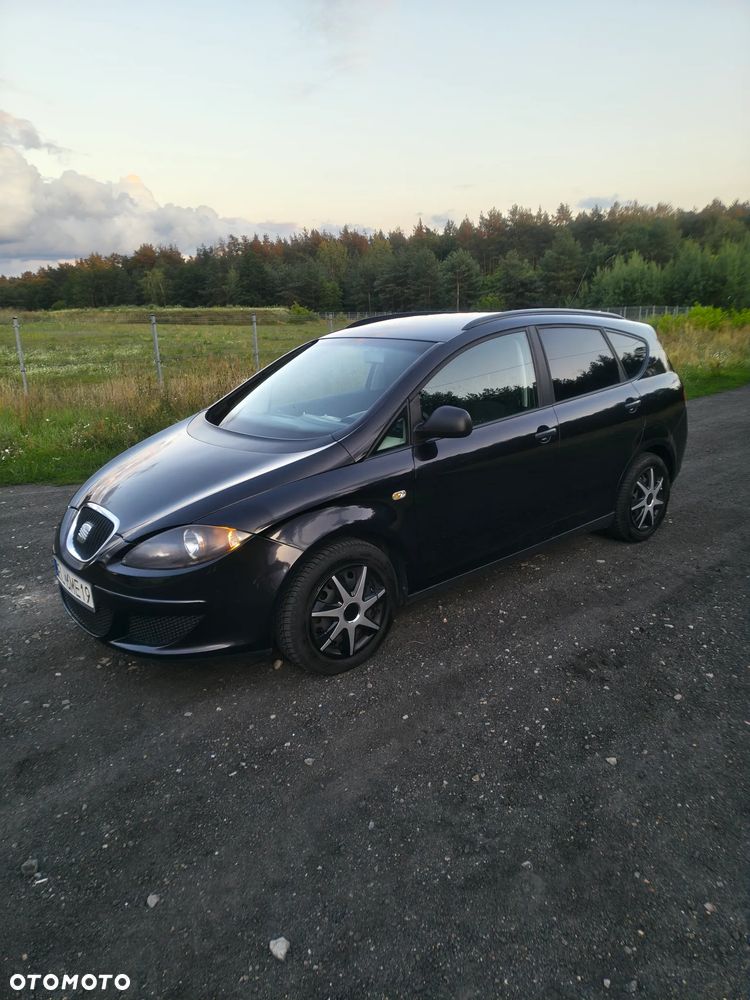 Seat Altea XL 1.6 Reference - 1