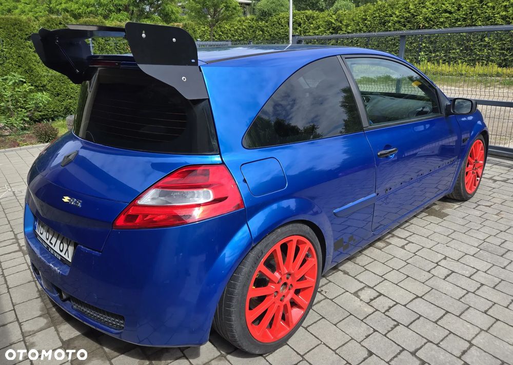 Renault Megane Sport - 4