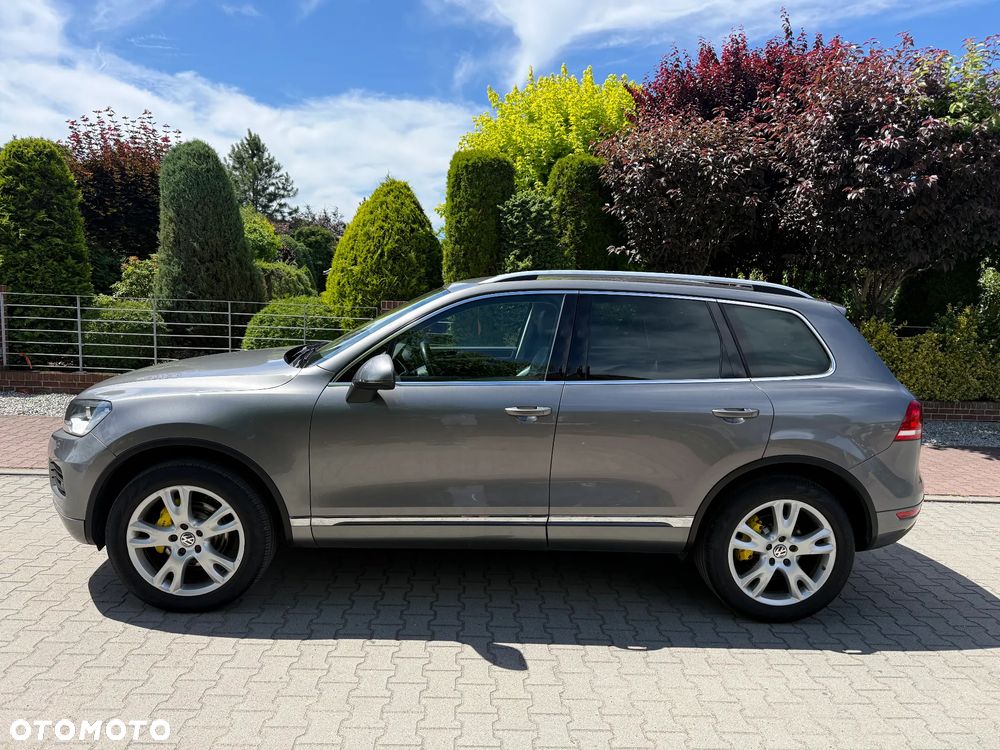 Volkswagen Touareg - 12