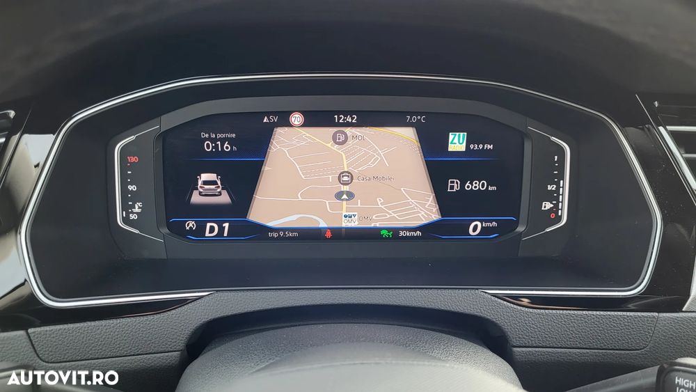 Volkswagen Passat Variant 2.0 TDI DSG Business - 22