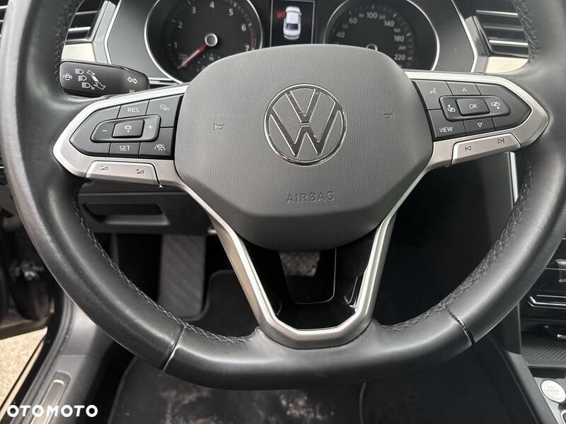 Volkswagen Passat 2.0 TSI Elegance DSG - 13