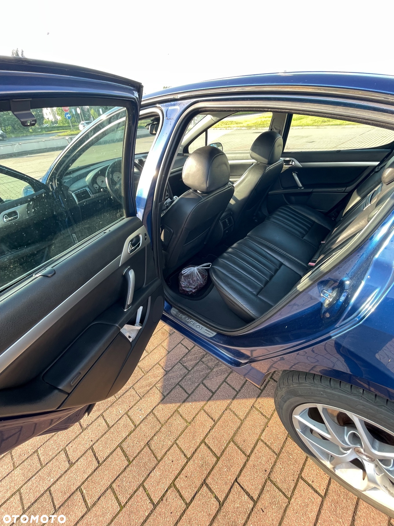 Peugeot 407 2.0 HDI Intense - 15