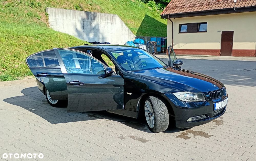 BMW Seria 3 - 39