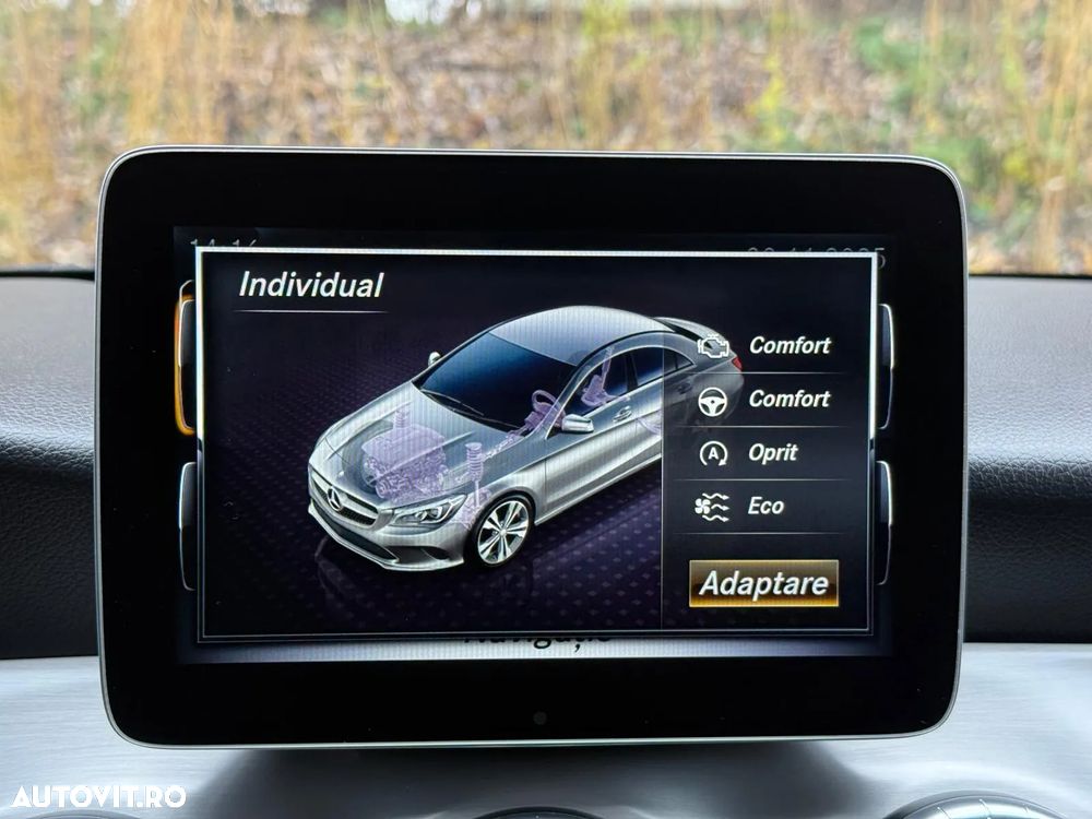 Mercedes-Benz CLA Shooting Brake 180 7G-DCT AMG Line - 36