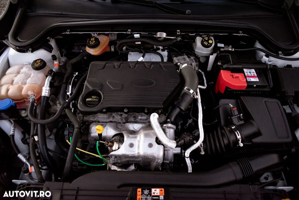 Ford Focus 1.5 EcoBlue Connected - 32