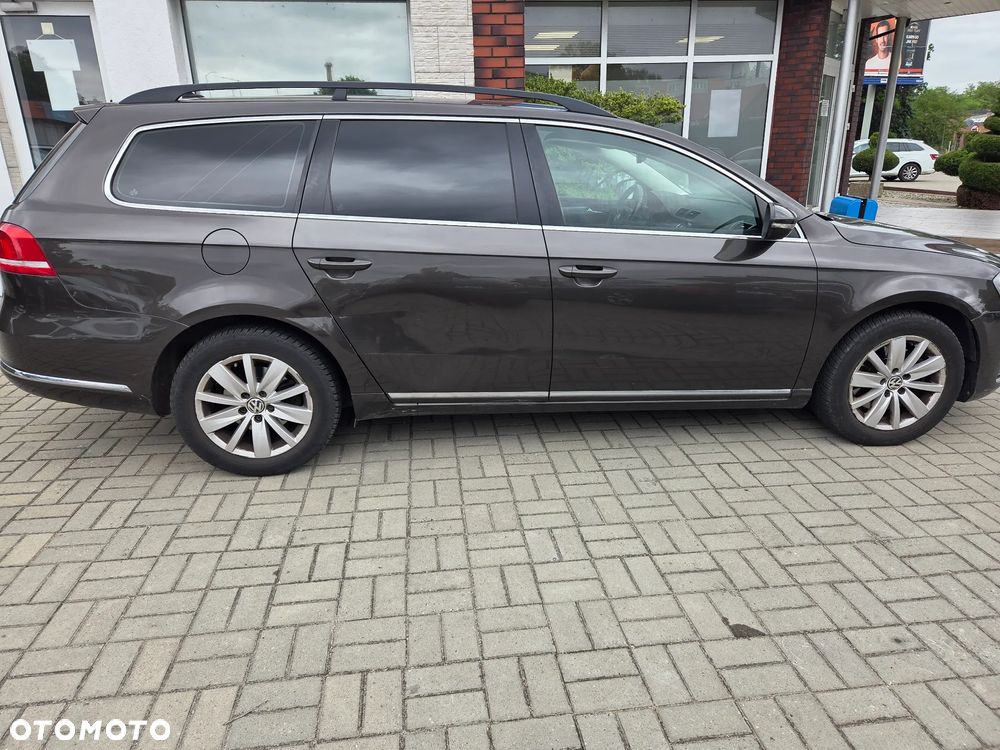 Volkswagen Passat 1.6 TDI Trendline - 5