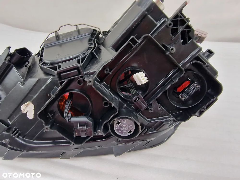 VW SPORTSVAN XENON + LED PRAWA LAMPA PRZEDNIA PRZÓD , NR 517941752B , NR AUKCJI LL456 - 16