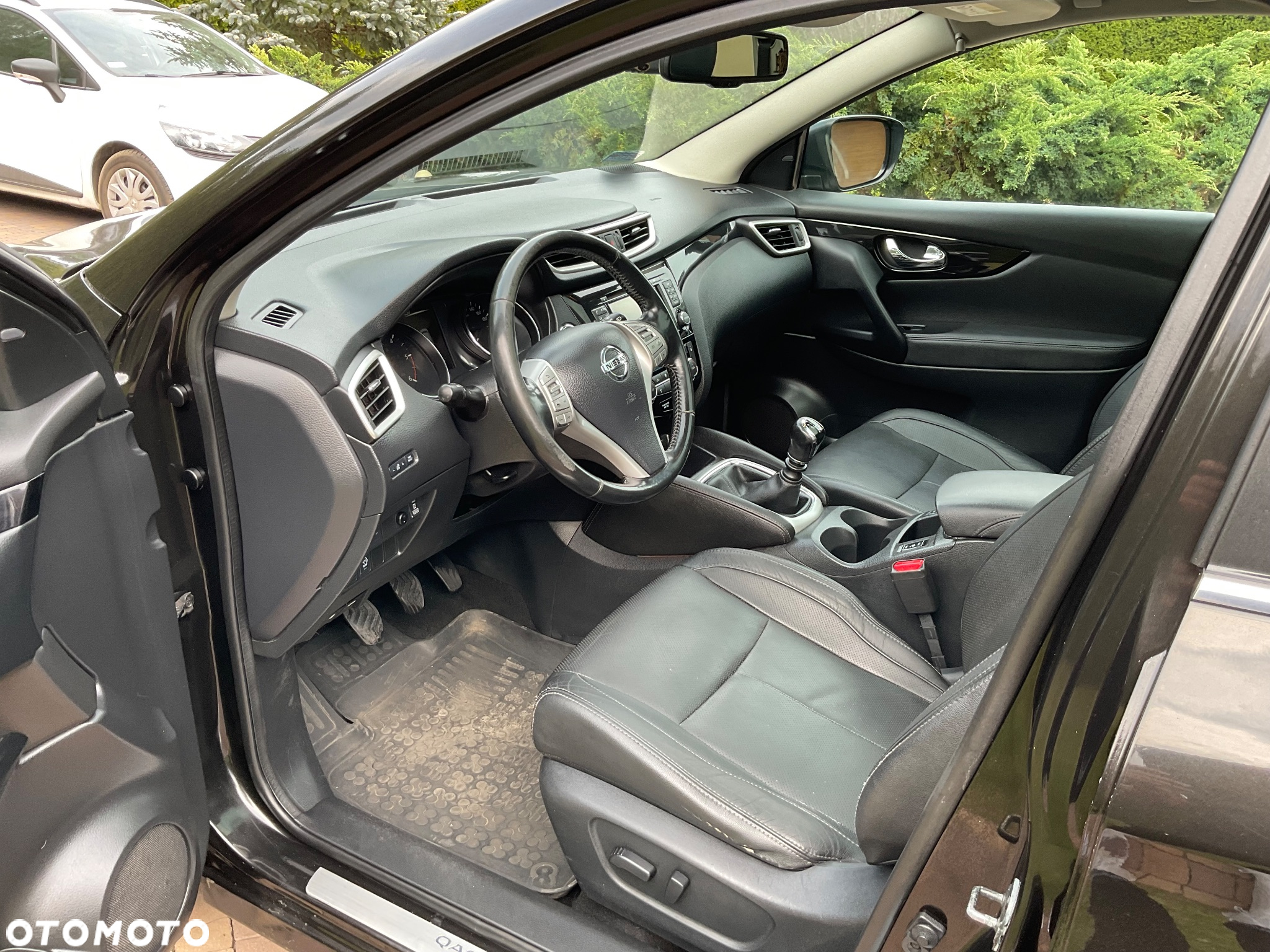 Nissan Qashqai 1.6 dCi 4x4 Tekna S&S - 10