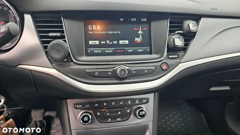 Opel Astra IV 1.6 CDTI Sport - 19