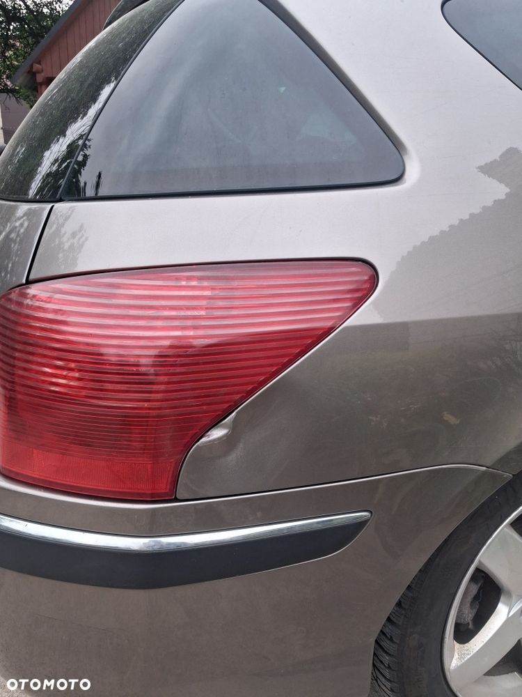 Peugeot 407 - 5