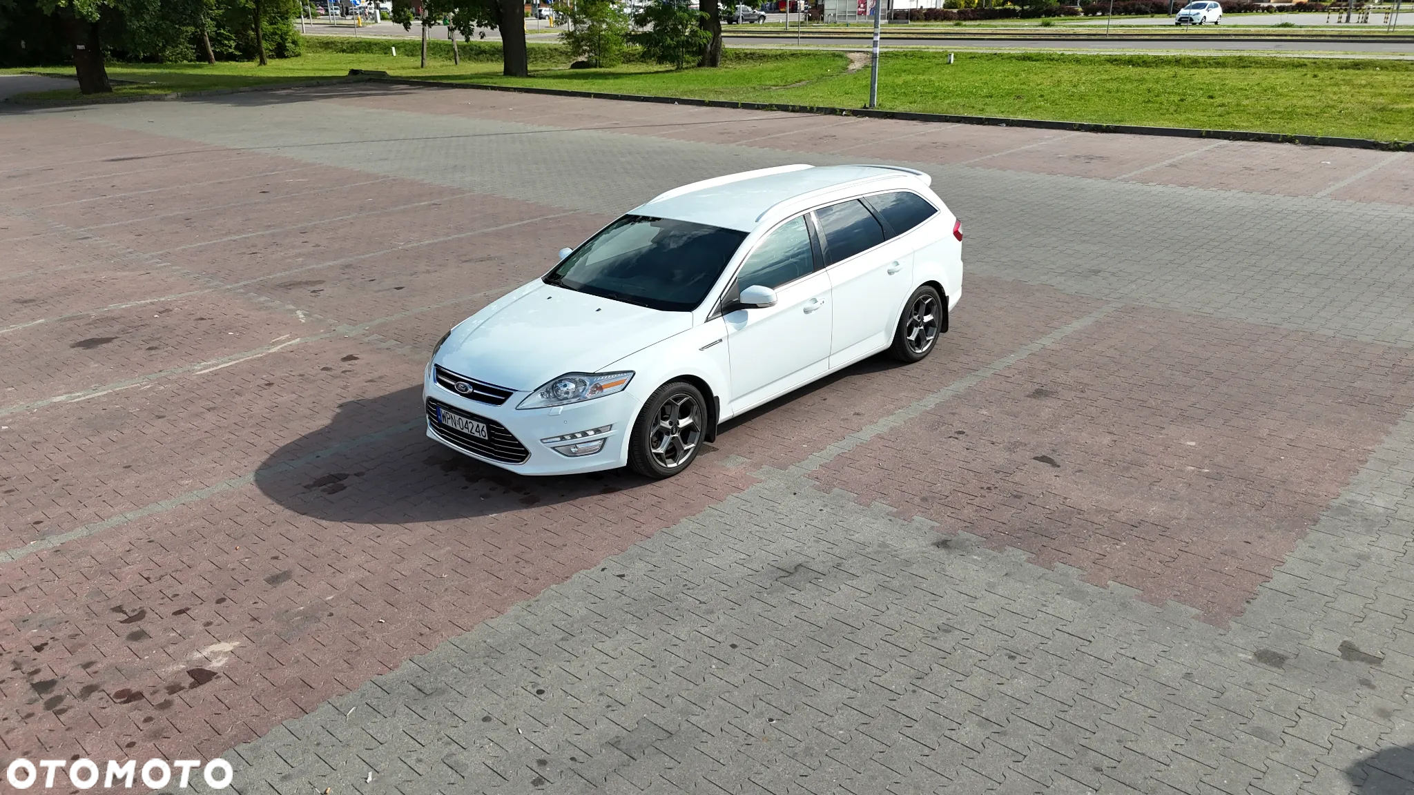 Ford Mondeo 1.6 TDCi Titanium - 14