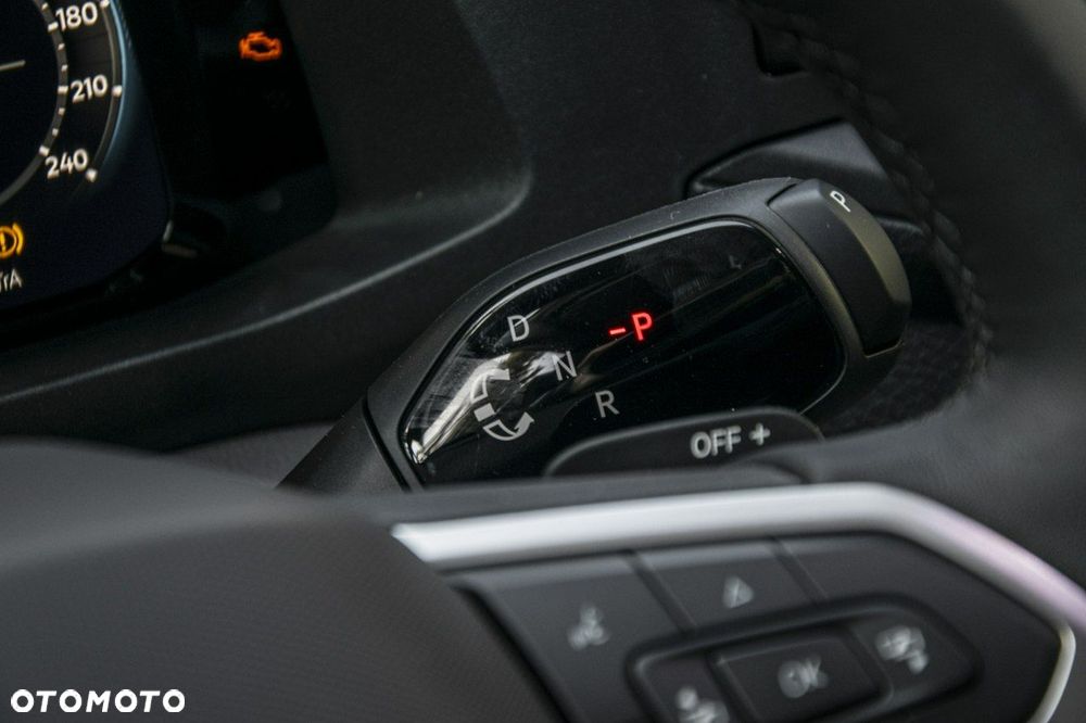 Volkswagen Crafter - 17