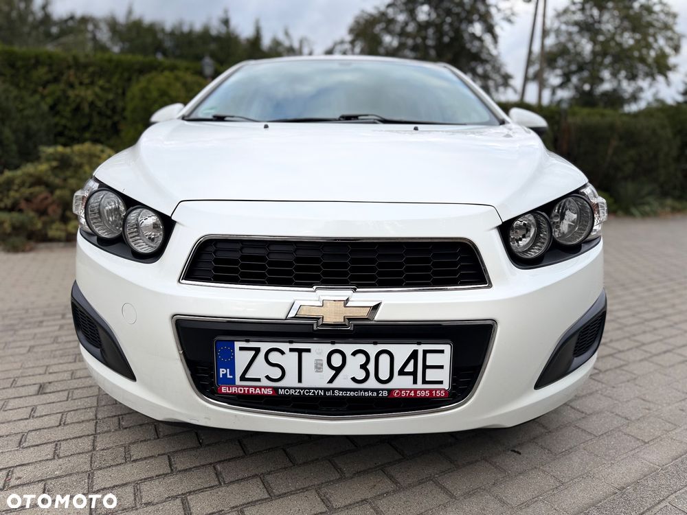 Chevrolet Aveo 1.4 LT - 23