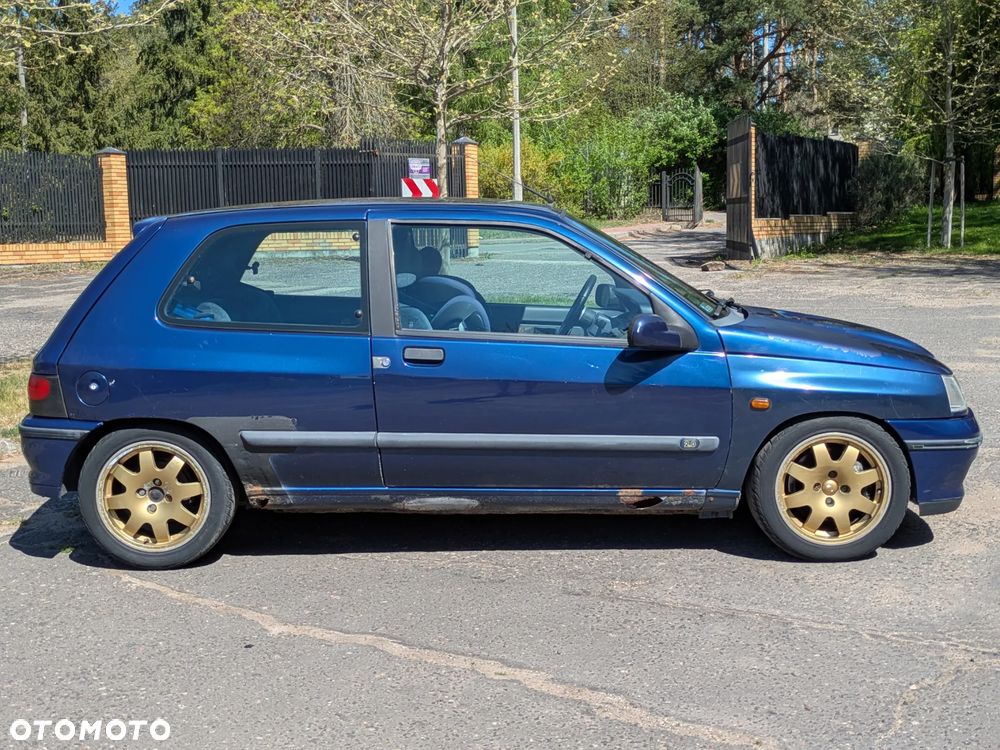 Renault Clio - 5